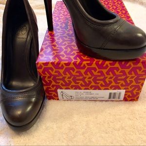 Tory Burch Novalamb Platforms